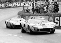 Les 40 ans de la GT40 au Mans Classic 2006
