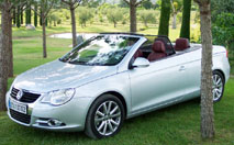 Volkswagen brade l'Eos