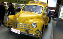 Zoom sur 50 ans de Dauphine et 60 ans de 4 CV Renault.