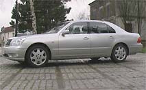 LS 430, silence on roule...