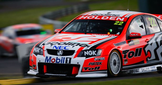 V8 : HRT dominateur à Sandown