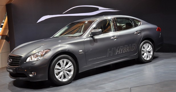 Infiniti M35 Hybrid : propre et parfumée