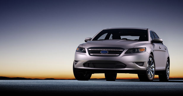 Ford présente la Taurus cuvée 2010 !
