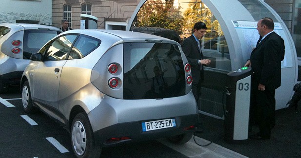 Bolloré tient ses délais : Autolib', c'est parti