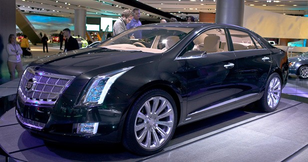 Cadillac XTS Platinum : Limousine intégrale branchée