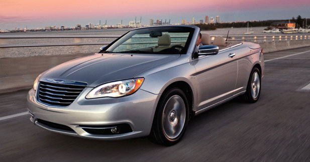 Chrysler 200 Convertible : timide reconversion