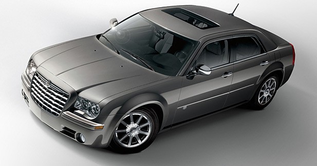 La Chrysler 300C se repomponne