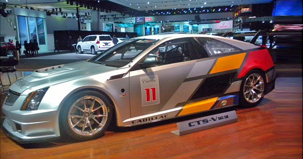 CTS-V Coupé Racecar : Cadillac revient aux affaires