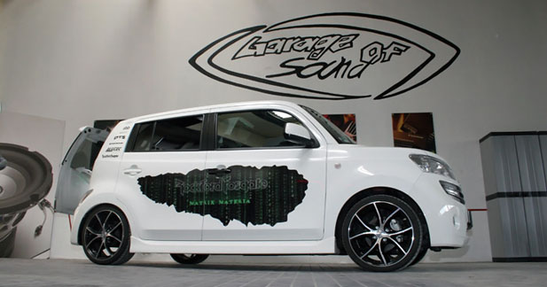Le Show Car Daihatsu Materia Rockford Fosgate à la loupe