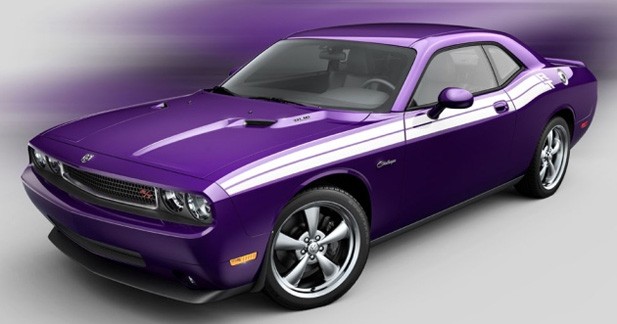 Dodge Challenger Plum Crazy