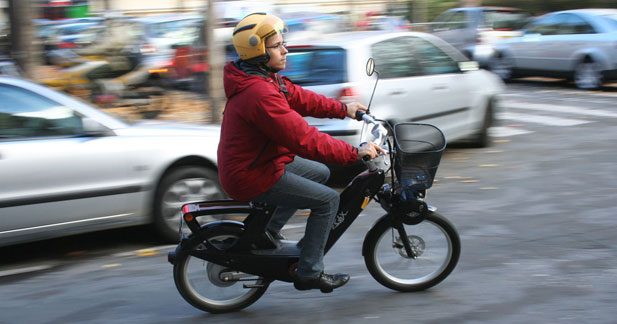 A Paris, la mairie du 17ème a choisi le Solex électrique