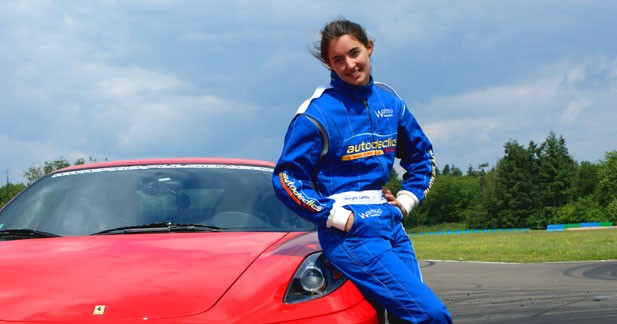 Essai Ferrari F430 par Margot Laffite : une mécanique fantastique !