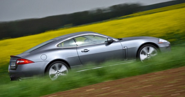 Essai Jaguar XK V8 5.0 : Elle ne manque pas d'R