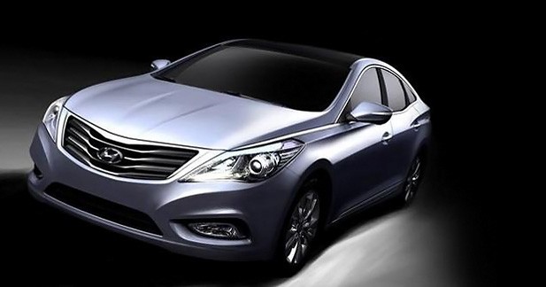 Hyundai Azera II : enfin des courbes !
