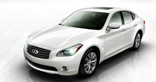 l'Infiniti M35 Hybrid arrivera en 2011