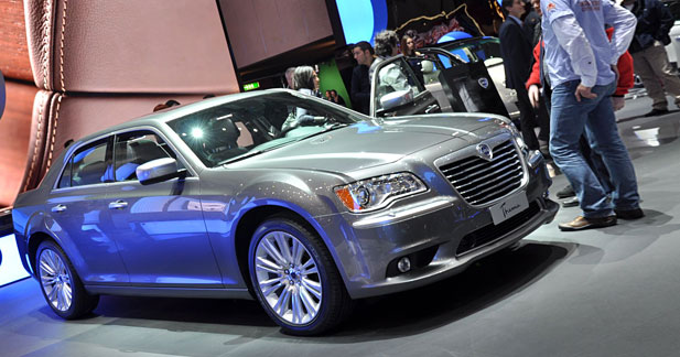 Lancia Thema : Faux passeport