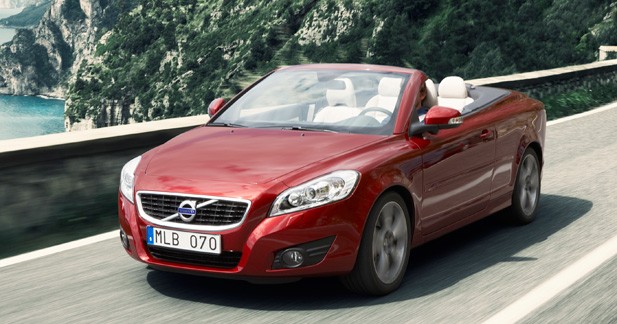 Volvo C70 retylée : à partir de 32 950 euros