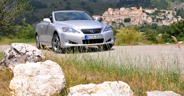 Essai Lexus IS 250 C : douce découverte