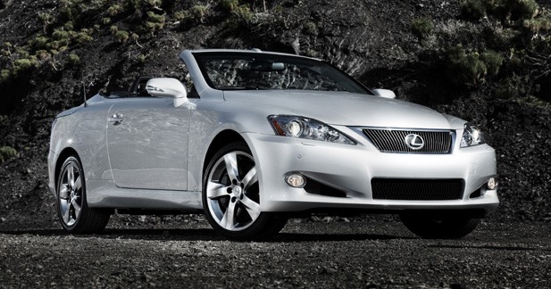 Lexus IS 250 C et IS 350 C 2010