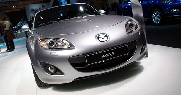 Mazda MX-5 2009 : le sourire légèrement rectifié