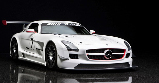 Mercedes SLS GT3 : Après la route, la piste !