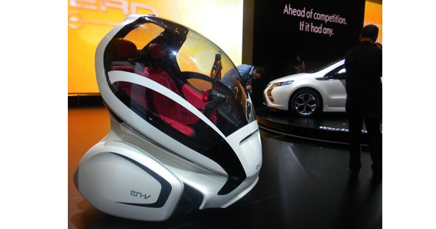 Opel EN-V : une navette électrique d'auto partage