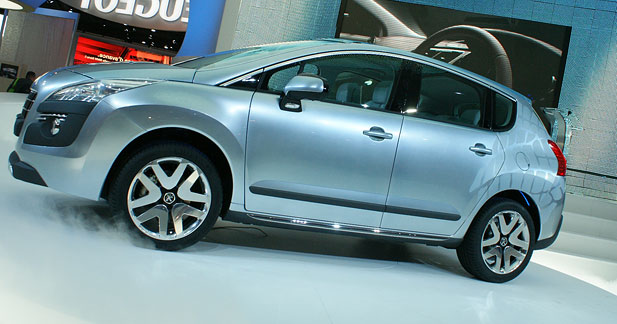 Peugeot Prologue HyMotion4 : le Qashqai en ligne de mire