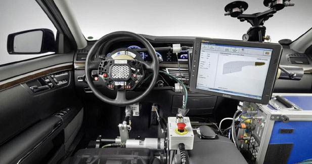 Mercedes travaille sur des pilotes automatiques