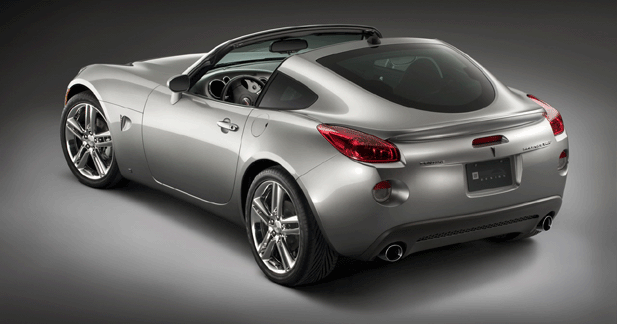Pontiac Solstice coupé : le roadster se rhabille
