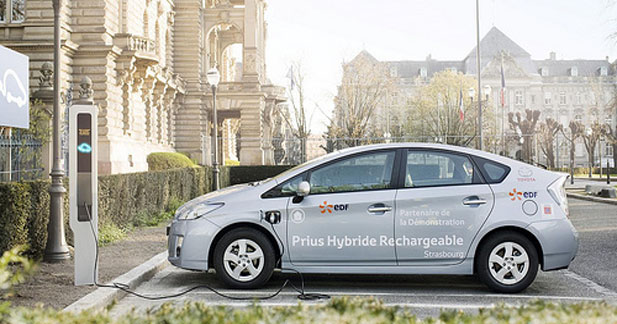Premier anniversaire à Strasbourg du test de la Prius hybride rechargeable