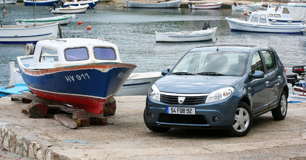 Dacia : plus de 300 000 ventes en 2009