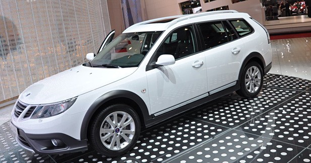 Saab 9-3X : la 9-3 part à l'aventure