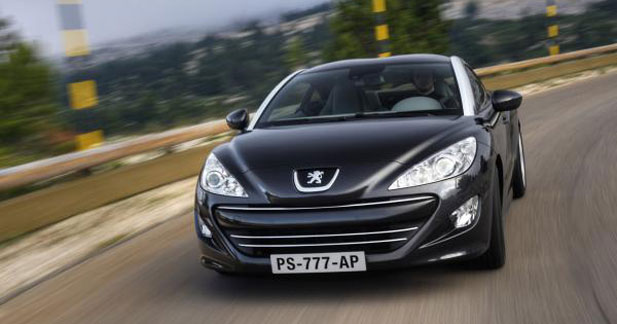 Peugeot ouvre les commandes de son RCZ, qui débute à 27 400 euros.