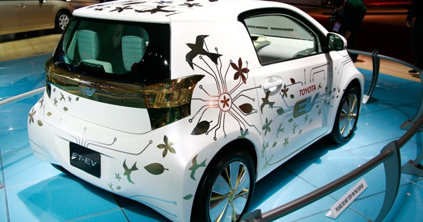 Toyota FT-EV : une iQ 100% électrique