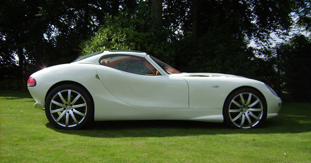 Trident Iceni : appétit de citadine, performances de Ferrari
