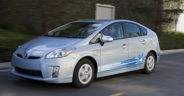Toyota ouvre les réservations pour la Prius plug in