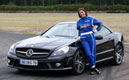 Margot Laffite teste la SL63 AMG 
