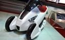 Honda 3R-C : Mi-moto, mi-voiture