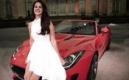 Lana Del Rey chante son désir pour Jaguar