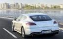 La Porsche Panamera va se décliner en hybride rechargeable