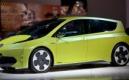 Toyota FT-CH : la petite Prius se précise
