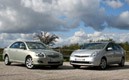 Match Toyota Prius / Avensis : écolo contre aristo