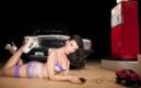 Glamour : une Mercedes 450 SL dans la nouvelle campagne Agent Provocateur