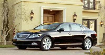 LS600h : Lexus tente l’hybride très haut de gamme