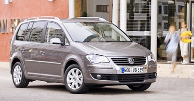Plus de finesse pour le Volkswagen Touran restylé
