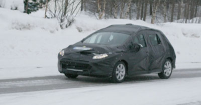 Bientôt la Peugeot 308 Hybride HDi