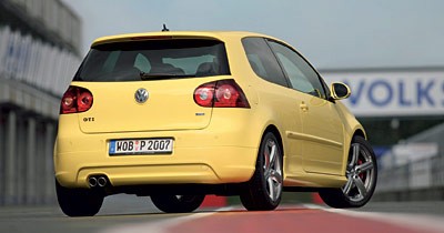 La Golf GTI Pirelli 230 arrive