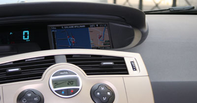 Pilotez votre GPS à la voix