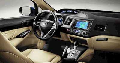 Honda offre un GPS intégré à sa Civic Hybrid