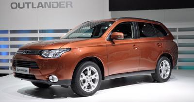 Mitsubishi Outlander 3 : Nouveau visage